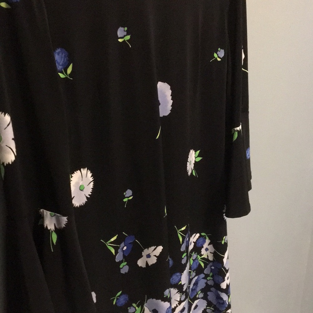 Tommy Dress Bell